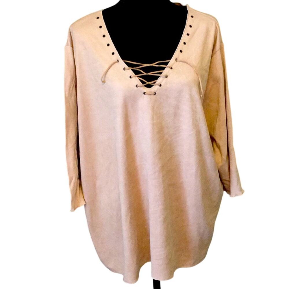 Vintage Y2K Tan Faux Suede Top with Lacing and Rivets size 26/28